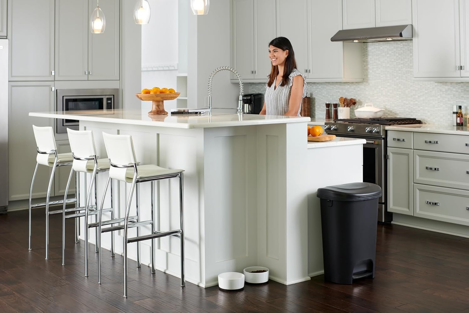 image:imageRubbermaid Classic StepOn Trash Can with Lid 13Gallon Black Easy Clean Wastebasket for HomeKitchenBedroomOfficeGarageBlack