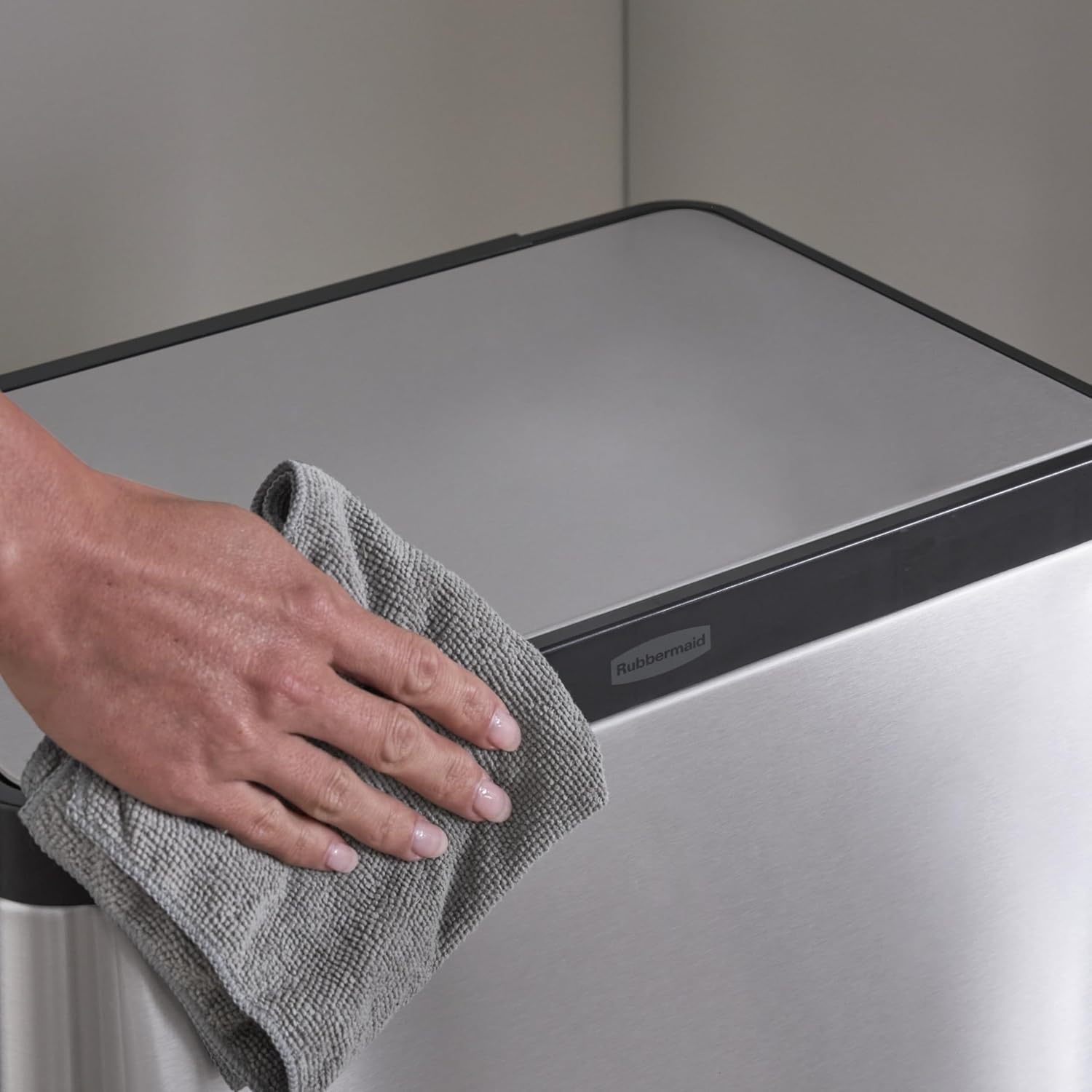 image:imageRubbermaid Elite Stainless Steel StepOn Trash Can 12 Gallon Charcoal Wastebasket for HomeKitchenGarageApartmentOfficeStainless Steel